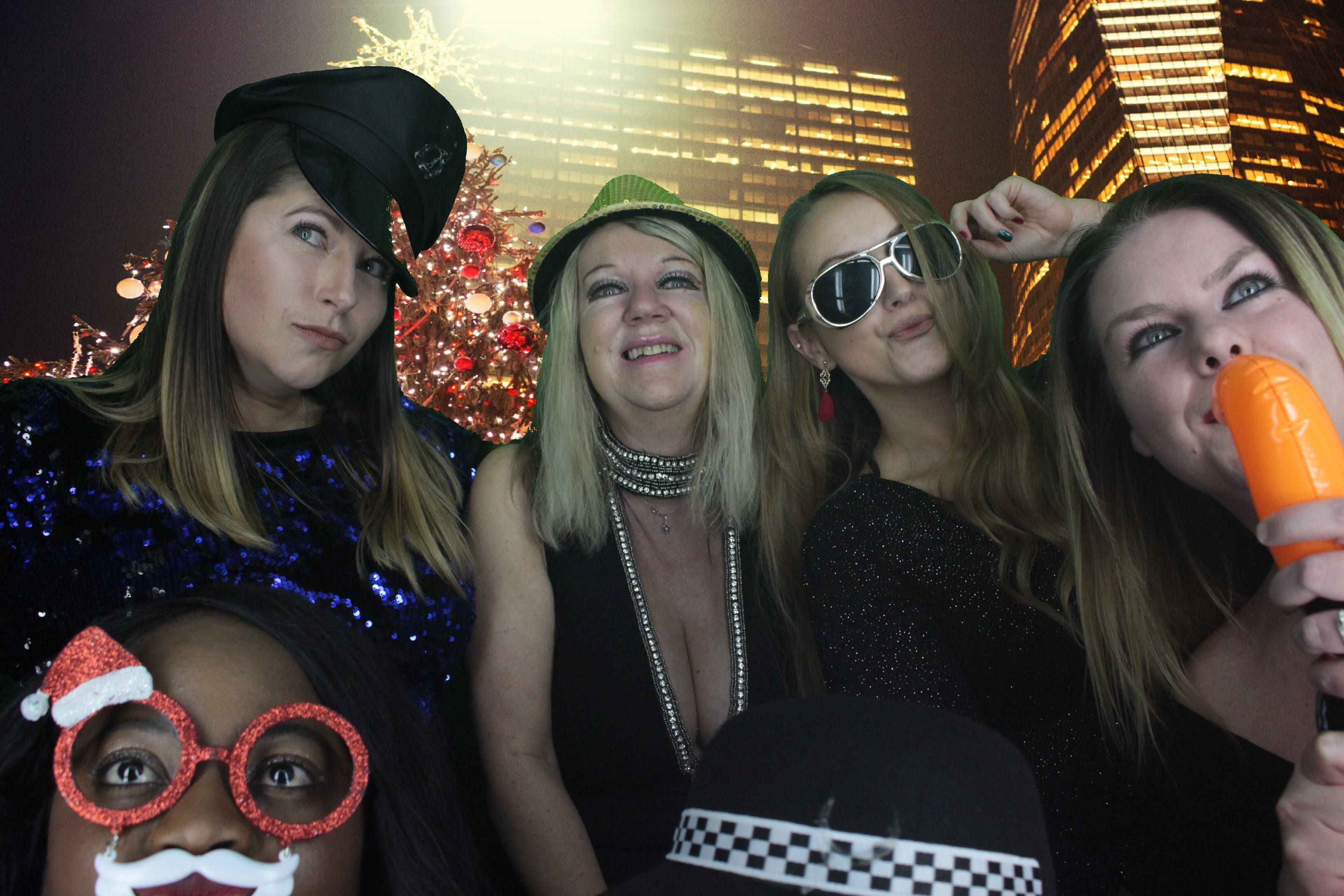 One Line Christmas Party | View more photos from the event at gallery.myphotoboothexperience.co.uk/u/MyPhotoBoothExperienceLtd/One-Line-Christmas-Party